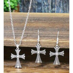 Silver Tone Cross Necklace‎ & Earrings Set NEW